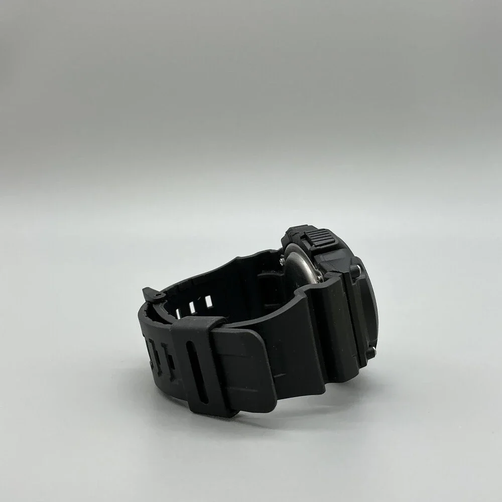 Casio W-736H Mens Watch 44mm Digital Black Vibration Alarm Day Date Illuminator